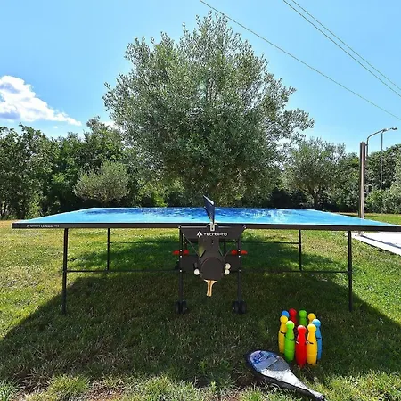 Mit Privatpool Fuer 8 Personen Ca 130 Qm In Divsici, Istrien Suedkueste Von Istrien * Divsici